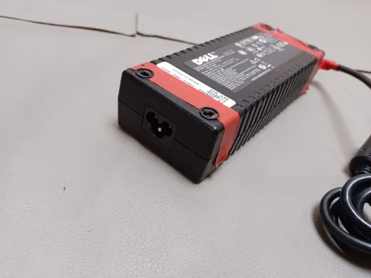 Купити 0651 адаптер живлення  DELL PA-1131-02D2 19.5V 6.7A 130W НІМЕЧЧИНА