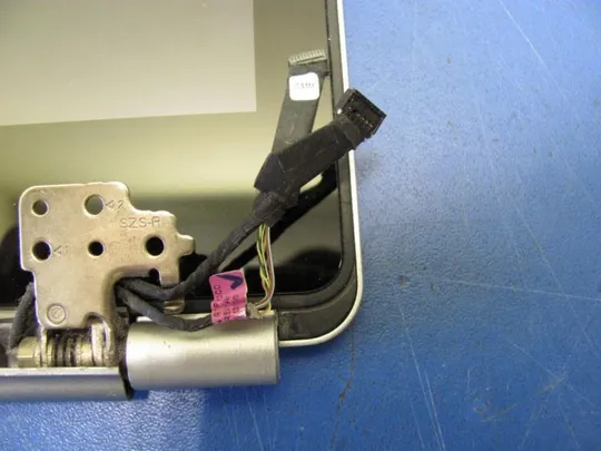 355-32 верхня частина ноутбука DELL INSPIRON 14 7437 матрицяскло або сенсор в корпусі взборі ОРИГИНАЛ Недорого