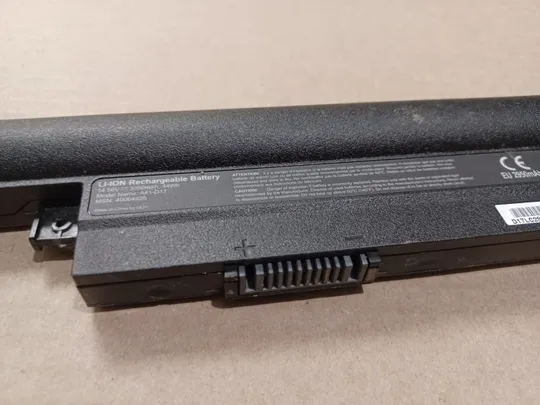 Оригінал АКБ A41-D17 11,56V 44WH для Medion Akoya E7415 E7415T E7419 E7416 Erazer P7647 P7643 E7420 P764 Де купити