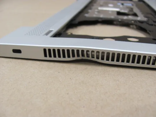 605-6  Кришка панель палмрест  6070B1210201 L18310-001 для HP EliteBook 840 G5  оригінал Де купити