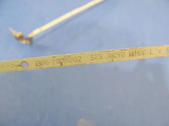 №137-16 кріплення матриці з петлими 13N0-Y0M0202 для Packard Bell VAB70 Aspire 7250 оригінал З аукціону