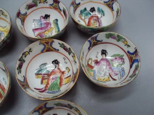 Рюмки для саке фарфор Япония рюмка высота 2,4 см, диаметр 4,8 см лот 10 шт №13667 Продаж