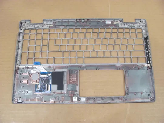 Купити номер0864-6 Кришка панель палмрест  01V6HD 460.0NS0D.0012 для DELL  latitude 5520 Precision 3560 Палмрест корпус топкейс Верхня панель палмрест cover-C оригінал