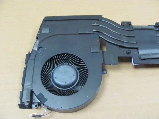 768-1 система охолодження AT2F1008DT0 0XGRH0 для  Dell Alienware Area 51m R1 R2  оригінал З аукціону