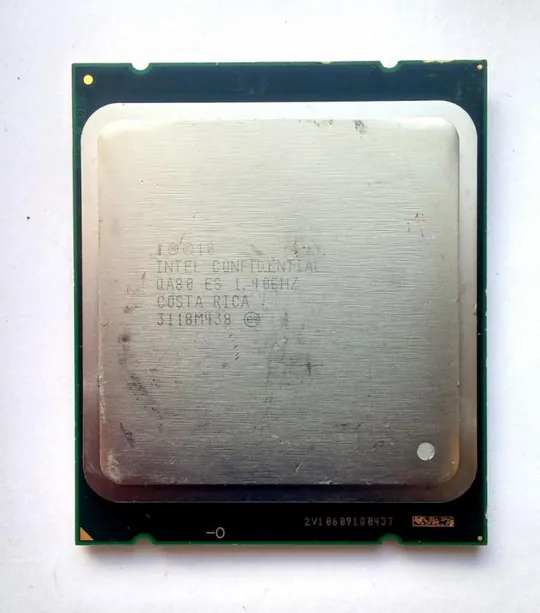 8х ядерный процессор Intel Xeon E5-2648L QA80 ES 8C/16HT 1.40GHz/20M/8.00GT/s LGA2011 70W Вживане З аукціону