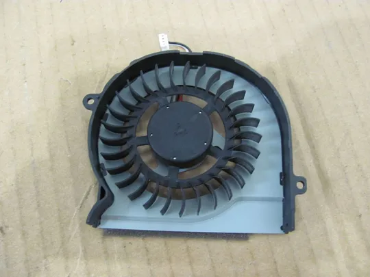 Купити номер0176-10 Вентилятор (кулер, FAN) BA31-00105A для SAMSUNG NP300 NP300E5C NP300E5A оригінал