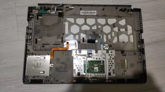 Купити топкейс toshiba z40 z40-a