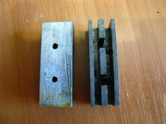 Купити Радиатор (16) для транзисторов типа КТ814   ПАРА