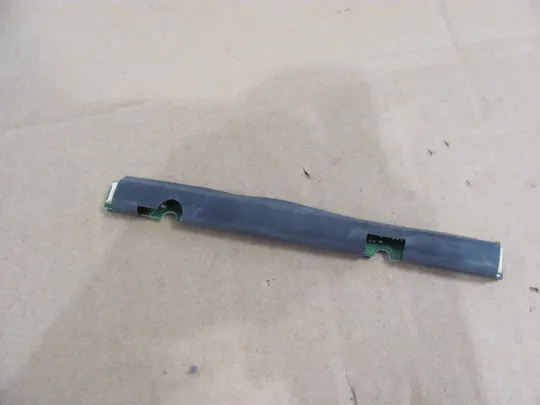 номер0320-12 Інвертор матриці PCA72033 для HP Compaq 6730B 6735b оригінал Ціна