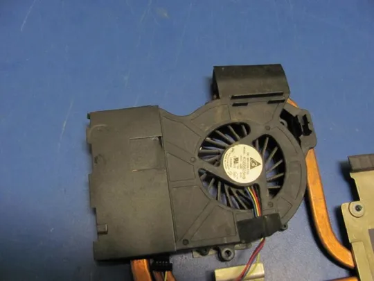 номер0246-6 система охолодження Охолоджувальна система Кулери та системи охолодження Охолодження материнської плати cooling system  666391-001 665309-001 KSB0505HB для HP DV7 dv7-6b03sg DV7-6000 DV6-6000 оригінал Продаж