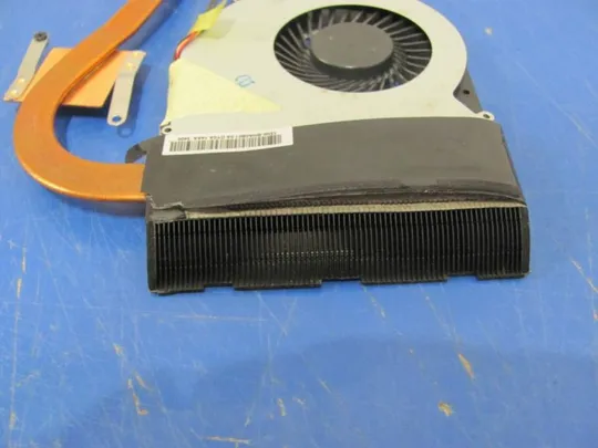 №29-9 система охолодження 13N0-BNA0B01 для MEDION AKOYA P7632 DNS C17A оригінал Недорого