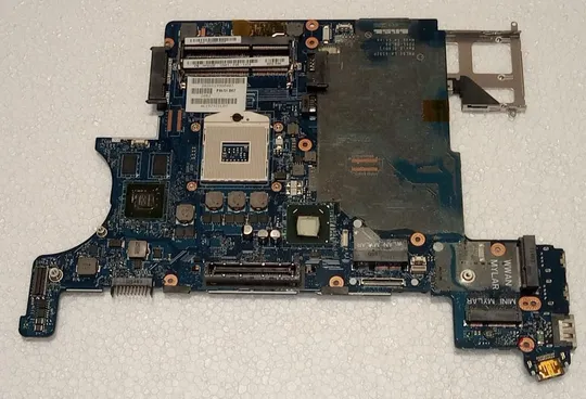 Материнська плата з ноутбука DELL Latitude E6420 LA-6592P 0PH12P (неробоча) Ціна