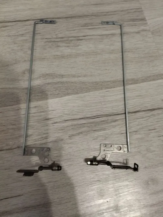 Петли для ноутбука LENOVO IdeaPad 310-15ABR, 310-15ISK, 510-15IKB, 510-15ISK Ціна