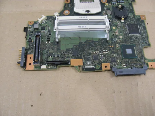 96-21  материнська плата CP667437-01 CP642130-Z3 для FUJITSU LIFEBOOK E754 оригінал Інтернет-аукціон