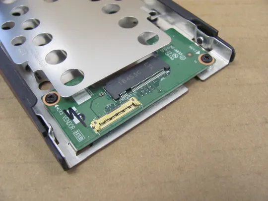 номер0272-19  кріплення карман корзина HDD SSD CT470 NS-A933  для Lenovo ThinkPad A475 A485 T470 T480 оригінал З аукціону