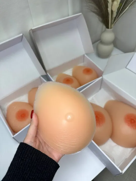 Купити Накладні груди(23)