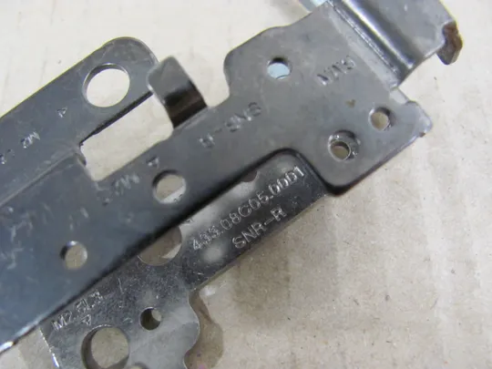 384-6 кріплення з петлями 433.08C05.0001  для HP Pavilion  17-X  17-Y оригінал З аукціону