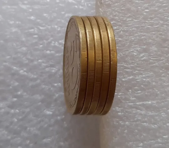 (3114) 50 копійок 1994 1.1АЕм викрошки на вінку між 7 та 8 гронами - 5 монет одним лотом (50 копеек 1994 брак) Інтернет-аукціон