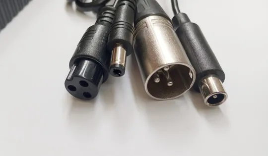 Купити Зарядний пристрій для заряджання акумуляторів 54,6V 2A Charger  4pin