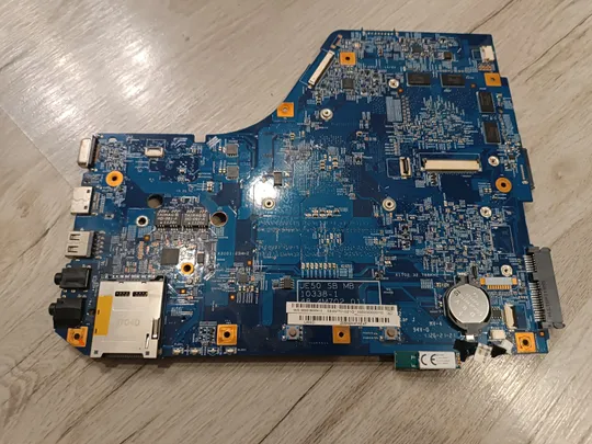 Купити Материнська плата для ноутбука ACER ASPIRE 5560G JE50 SB MB 10338-1 48.4M702.011
