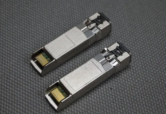 Cisco CVR-X2-SFP V02 TwinGig X2 to SFP Converter Network Module + два модуля Brocade SFP+ 8GB/s Продаж