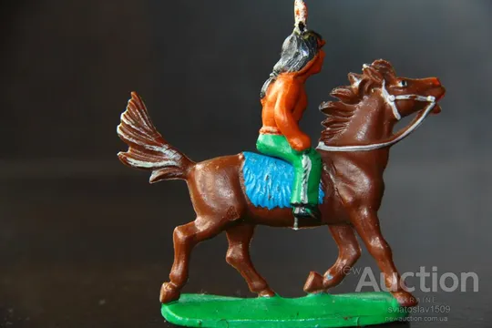 индеец ГДР №097 ЖЕЛЕЗНАЯ РАКУШКА на коне №311 Фрихольд Фишер Продаж