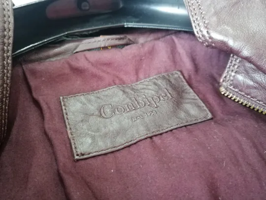 Жіноча шкіряна куртка. Італія (колір коричневий) розмір 44 Продаж