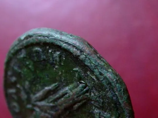 Древняя монета императора Гордиана III ,  Серапис,город Дионисополис, Гигея, кормящая змею dp368 З аукціону