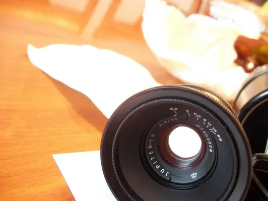 Объектив Юпитер-12 [черный] м-39 Комплект Состояние New-Нового [его скорее из крышек не выкручивали] Де купити