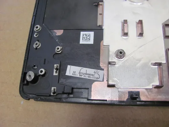 номер1002-4 корпус кришка Палмрест корпус топкейс Верхня панель палмрест cover-C тачпад  01VVYH  AP2V4000D01 для Dell Precision 7750 оригінал Торговий майданчик