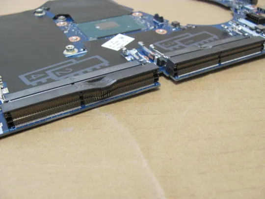 номер0965-1 материнська плата Mainboard Материнка Основна плата Системна плата Плата системи Laptop motherboard мамка  ноутбучна плата APW50 LA-C381P 848221-001 SR2FU i7-6820HQ для HP Zbook 15 G3 G4 оригінал в Україні