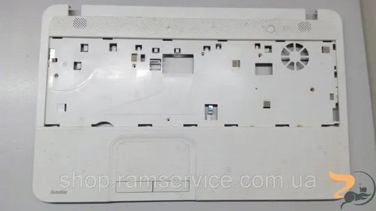 Середня частина корпуса для ноутбука Toshiba Satellite C855-1HT, 13N0-ZWA0V01, б/в Ціна