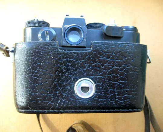 Фотоапарат - Зенит  - ZENIT TTL = об'єктив HELIOS-44-2 = робочий = період СРСР Де купити