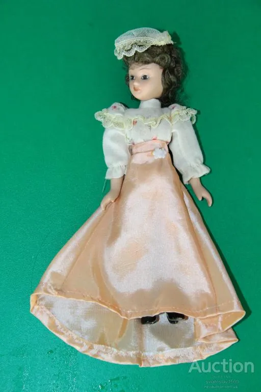 Купити Дамы эпохи DeAgostini Люси Ханичерч №28