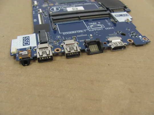 875-31 материнська плата SR3L8  i7-8650U CAL60 LA-F114P для  DELL Inspiron 15 5570 5575 Оригінал Інтернет-аукціон