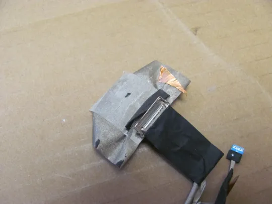 номер0977-25 шлейф Шлейф матриці для ноутбука Шлейф дисплея Шлейф підключення дисплея Шлейф екрана Laptop matrix cable HDC70 LF-L882P  DC02C00YB00 0T7M14 для DELL Precision 7670 7680  оригінал Інтернет-аукціон