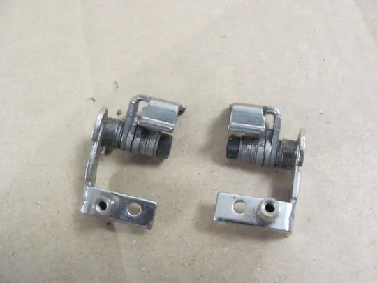 Купити 367-45 комплектуюче кріплення петлі 0XR856 0XR855 для Dell XPS M1530 PP28L оригінал