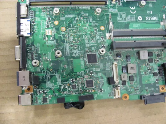 479-3 материнська плата MS-16F11 для MEDION X6811 X6812 GX660 MS-16F1 оригінал Де купити