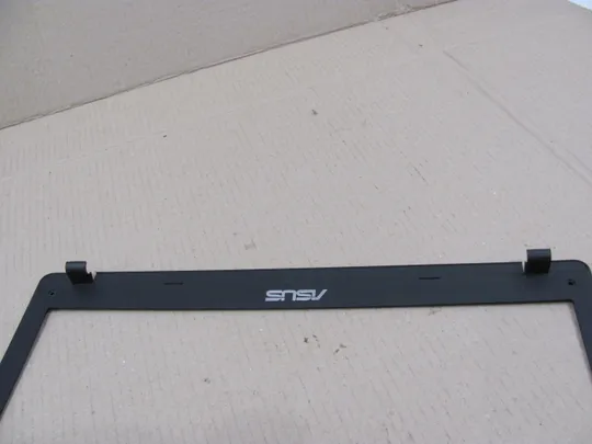 номер0209-30 рамка матриці,matrix frame,Окантовка дисплея,Рамка екрана,Корпус рамка матриці  13N0-PEA0T02  для Asus  A550C X550 X552, F552, R510 P550 оригінал З аукціону