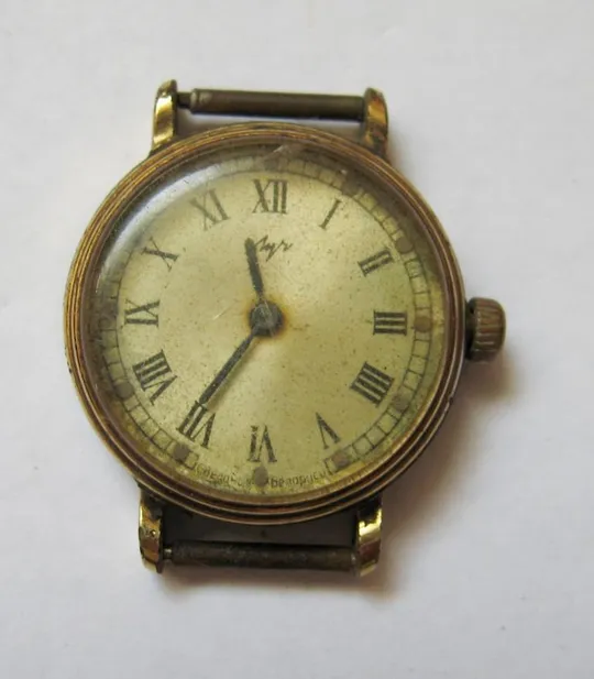 Жіночий годинник /часы/ - ЛУЧ = механіка = Білорусь Ціна