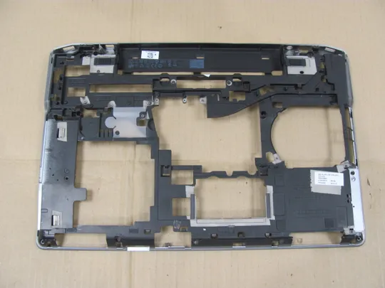 705-15 Кришка (дно, корито, піддон) корпуса 0FGYXK для Dell Latitude E6530 оригінал Ціна