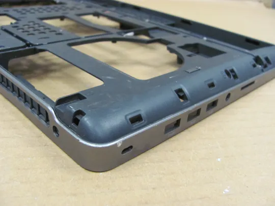 812-1 Кришка дно піддон корпуса  з type-c портом AM1DJ000411 04M07T  для Dell Precision 7710 7720 оригінал в Україні