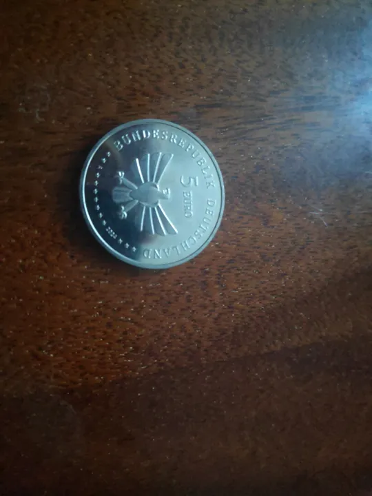 Німеччина 5 євро 2024 Чудовий світ комах - Великий зелений цвіркун Ціна