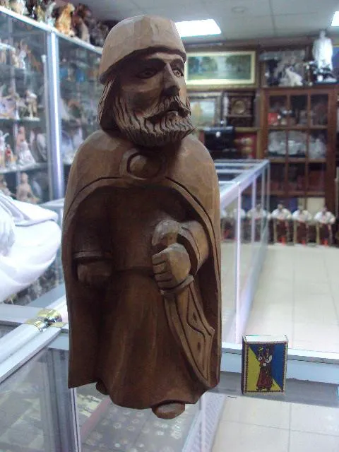 скульптура дерево мужчина Ціна