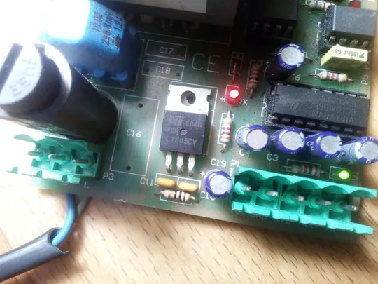 Купити Блок живлення від промислового приладу