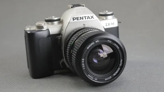 Об&#039;єктив Pentax-M зумобъектив Auto Chinon Zoom 35-70mm/3.5-4.8 Macro MC Ф52mm Вживане Де купити