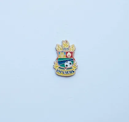 фото, Футбол. Значок ФК Ингулец Петрово,  Кировоградская область Украина.