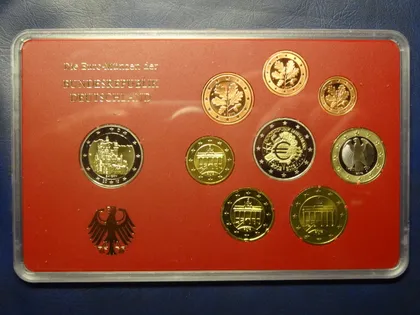 фото, Комплект євромонет Німеччини 2012 F (повний комплект+ 2 ювілейні) UNC