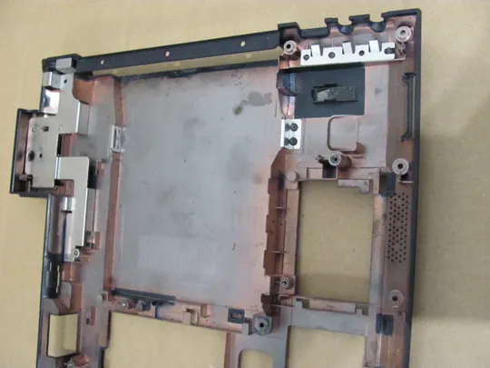 425-3 Кришка дно піддон корпуса 60.4JW05.002 для Lenovo B560, V560    оригінал Характеристики