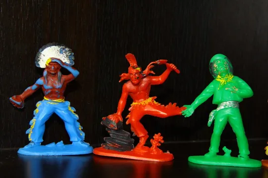 индейцы 55-60мм  JEAN HOEFLER ФРГ набор 12 Продаж